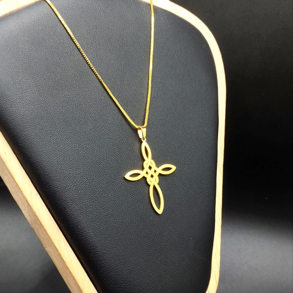 18k Gold Plated Women's Celtic Cross Necklace Anniversary Birthday Gift NEW